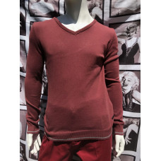 Бордовый мужской свитер
