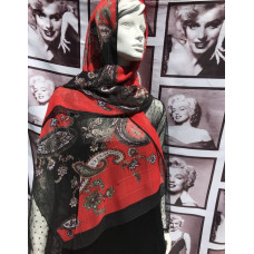 Черно-красный шарф с этно рисунком